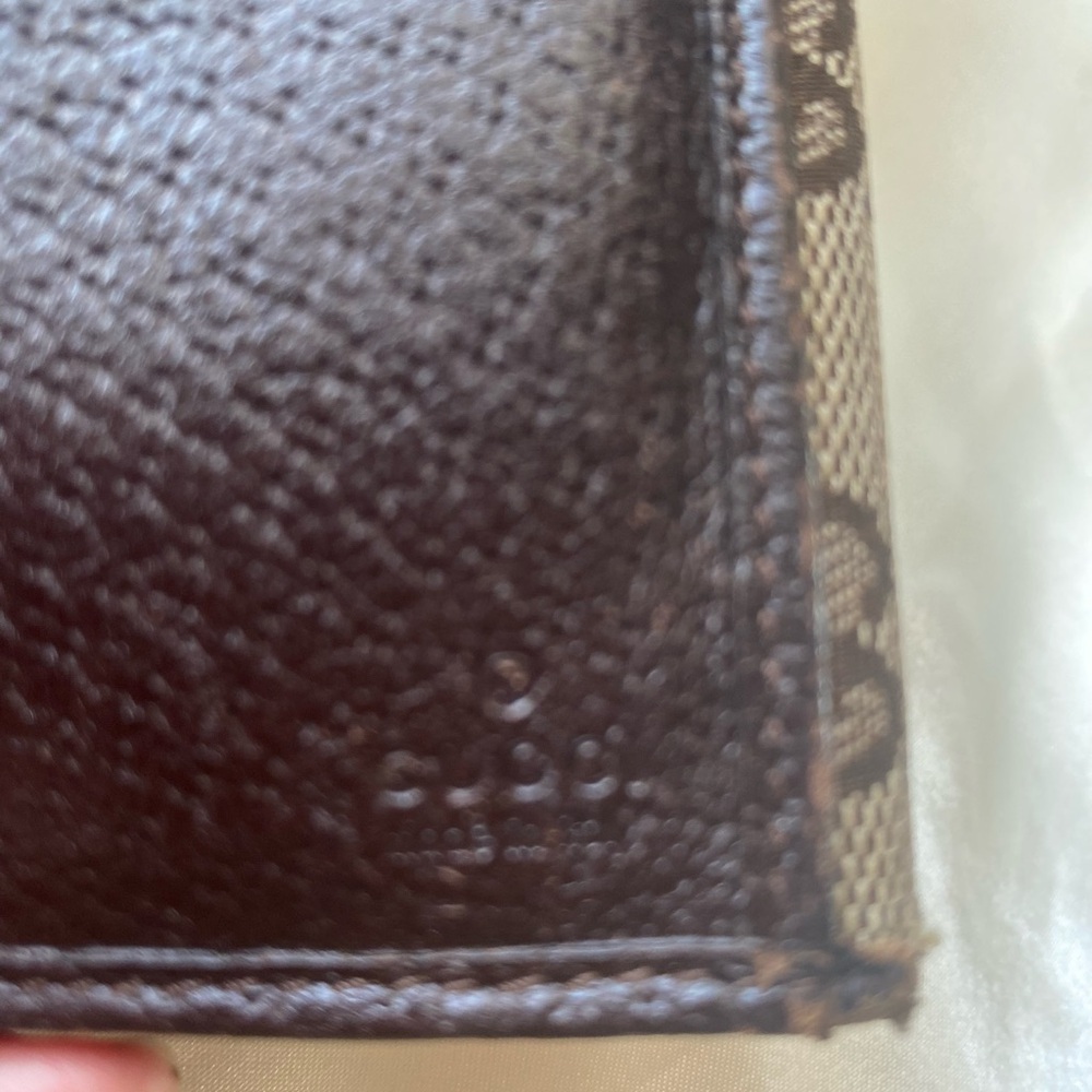 Gucci Long Snap Monogram Wallet - Picture 10 of 11